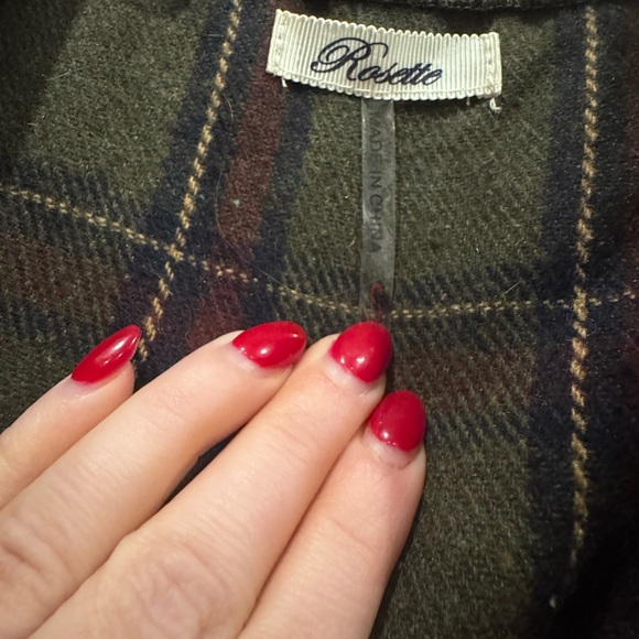 Plaid Hooded Vest with Fringe - Picture 4 of 5